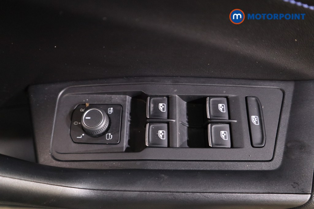 Volkswagen T-Roc R Automatic Petrol SUV - Stock Number (1614245) - 16th supplementary image