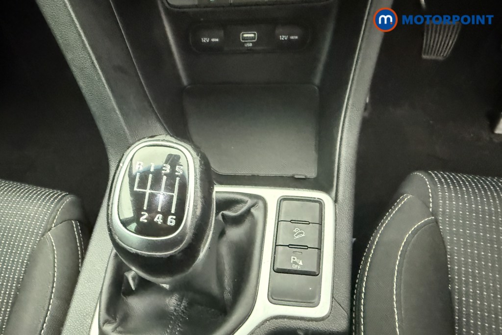 KIA Sportage 2 Manual Petrol SUV - Stock Number (1614497) - 16th supplementary image