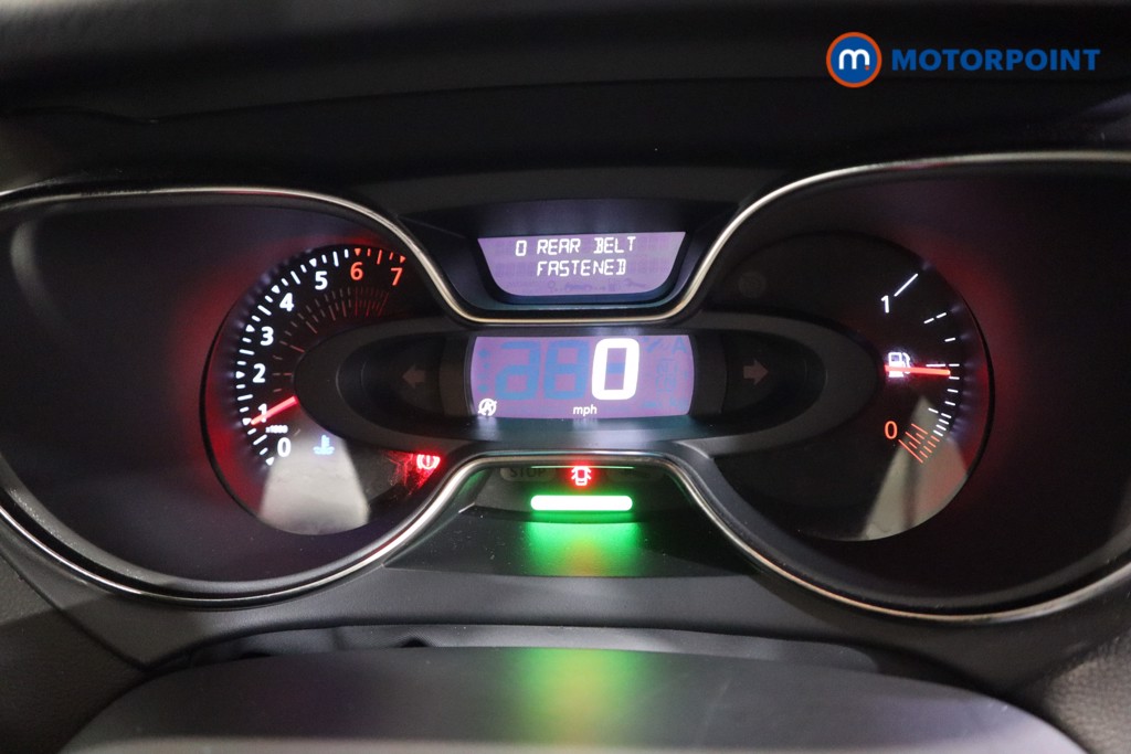 Renault Captur Iconic Manual Petrol SUV - Stock Number (1614589) - 4th supplementary image