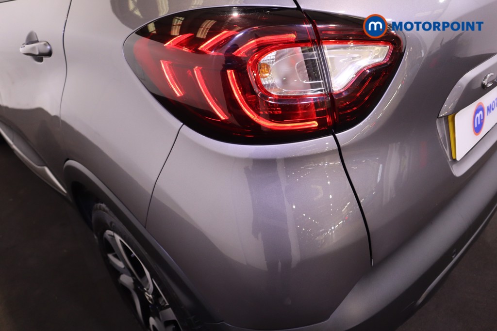 Renault Captur Iconic Manual Petrol SUV - Stock Number (1614589) - 27th supplementary image