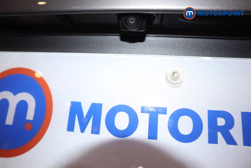 Renault Captur Iconic Manual Petrol SUV - Stock Number (1614589) - 28th supplementary image