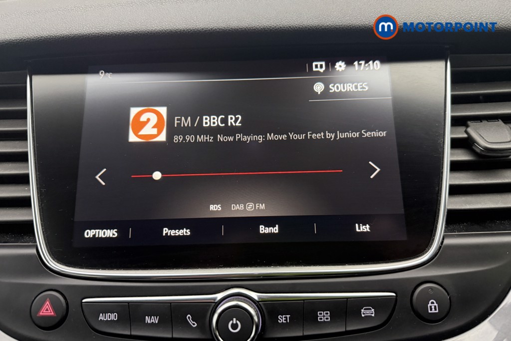 Vauxhall Grandland X Griffin Edition Manual Petrol SUV - Stock Number (1614746) - 3rd supplementary image