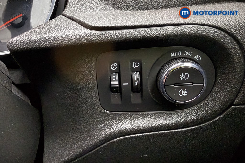 Vauxhall Grandland X Griffin Edition Manual Petrol SUV - Stock Number (1614746) - 16th supplementary image