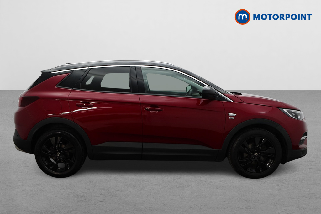 Vauxhall Grandland X Griffin Edition Manual Petrol SUV - Stock Number (1614746) - Drivers side