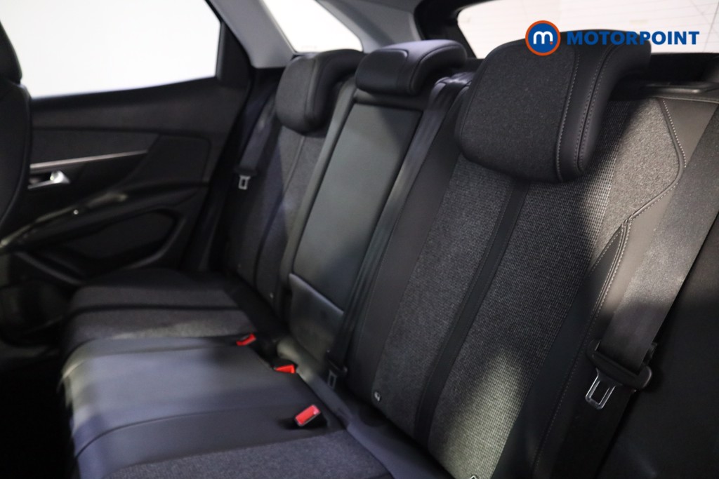 Peugeot 3008 Allure Manual Petrol SUV - Stock Number (1614985) - 17th supplementary image