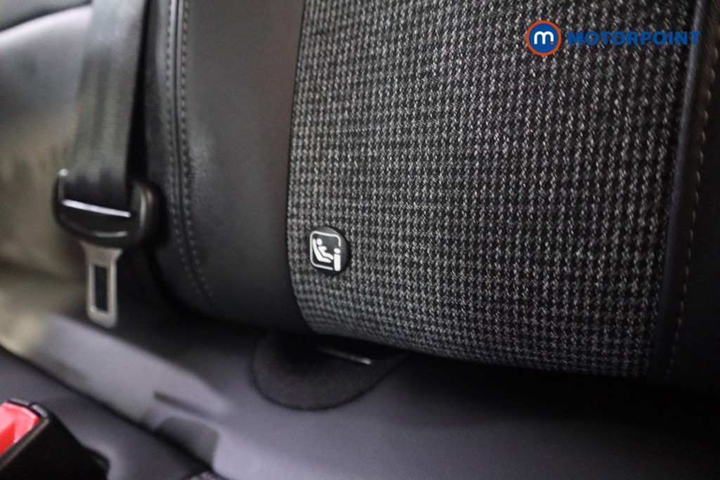 Peugeot 3008 Allure Manual Petrol SUV - Stock Number (1614985) - 18th supplementary image