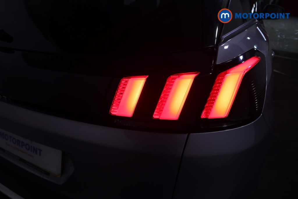 Peugeot 3008 Allure Manual Petrol SUV - Stock Number (1614985) - 31st supplementary image