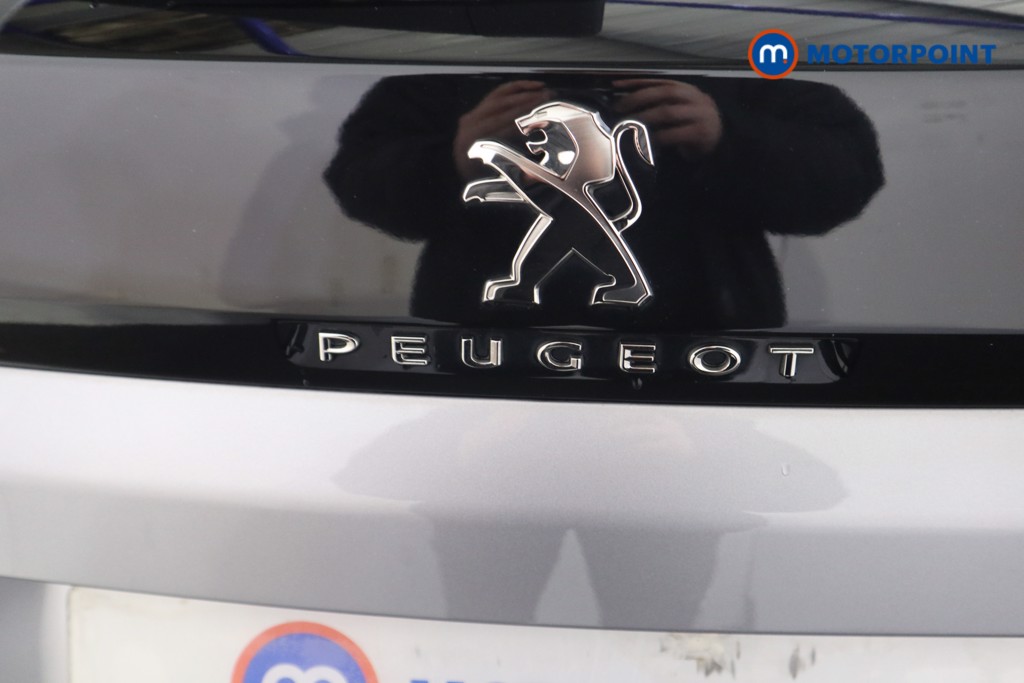 Peugeot 3008 Allure Manual Petrol SUV - Stock Number (1614985) - 33rd supplementary image