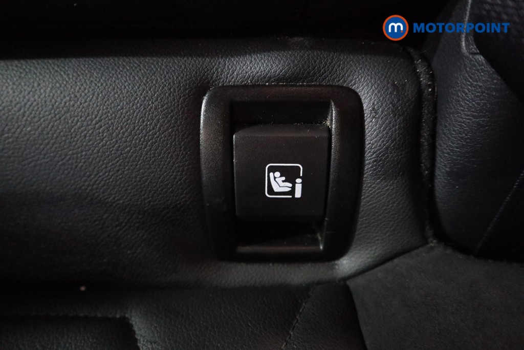 Nissan Juke Tekna-Plus Manual Petrol SUV - Stock Number (1615092) - 17th supplementary image