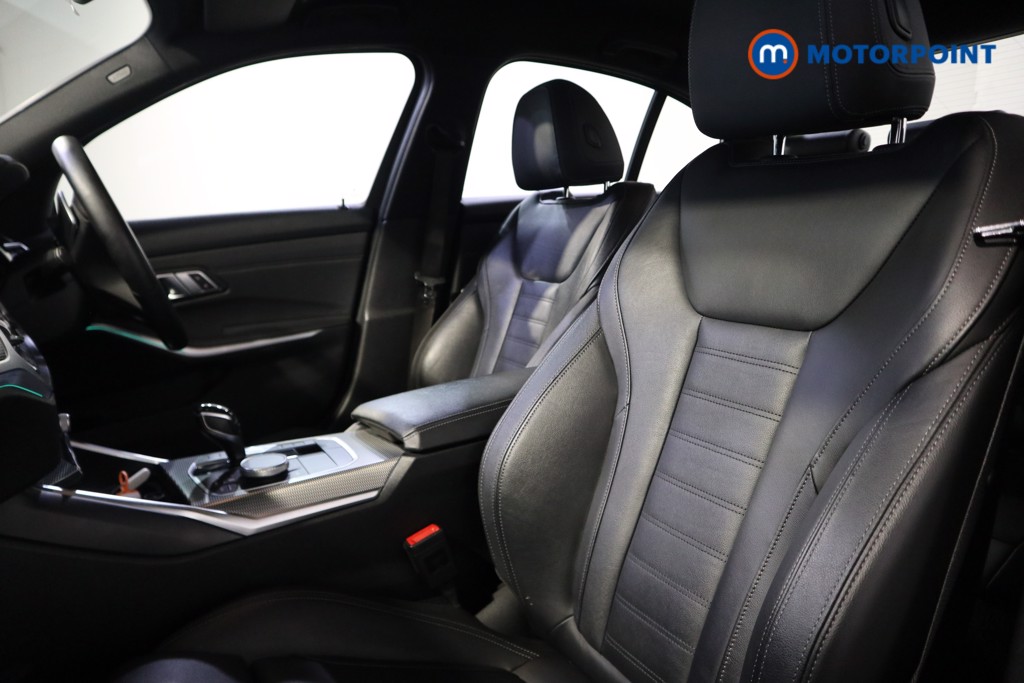 BMW 3 Series M Sport Automatic Petrol Plug-In Hybrid Saloon - Stock Number (1615396) - 19th supplementary image