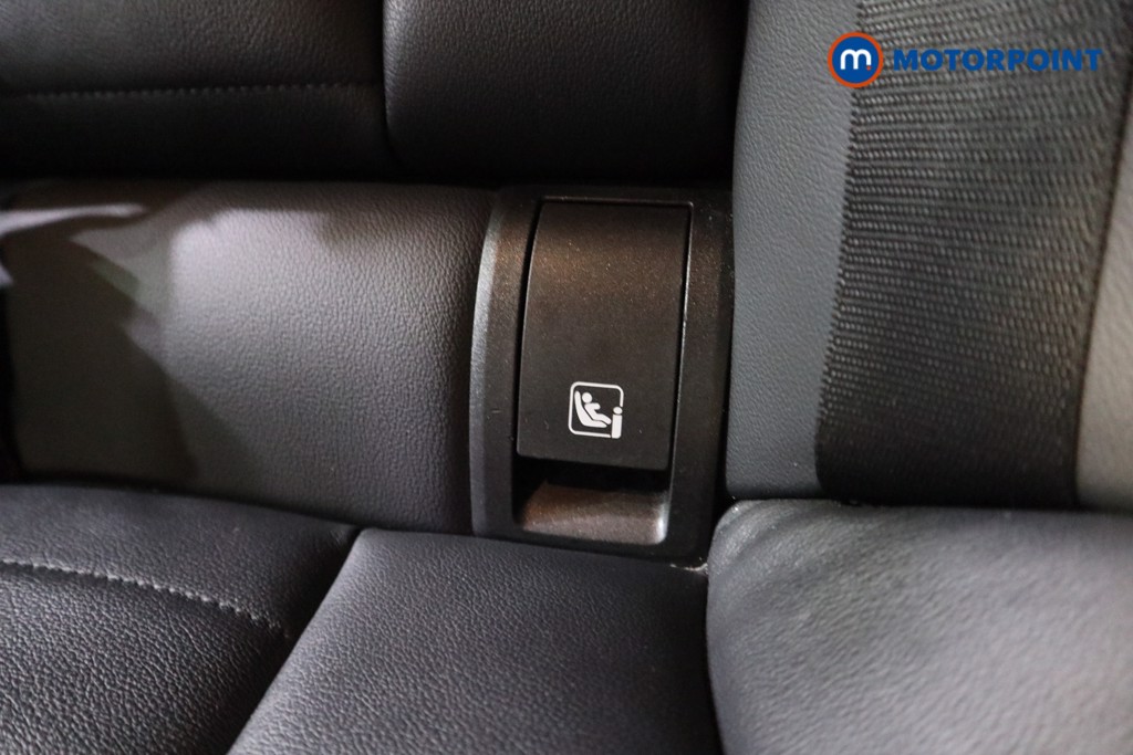 BMW 3 Series M Sport Automatic Petrol Plug-In Hybrid Saloon - Stock Number (1615396) - 21st supplementary image