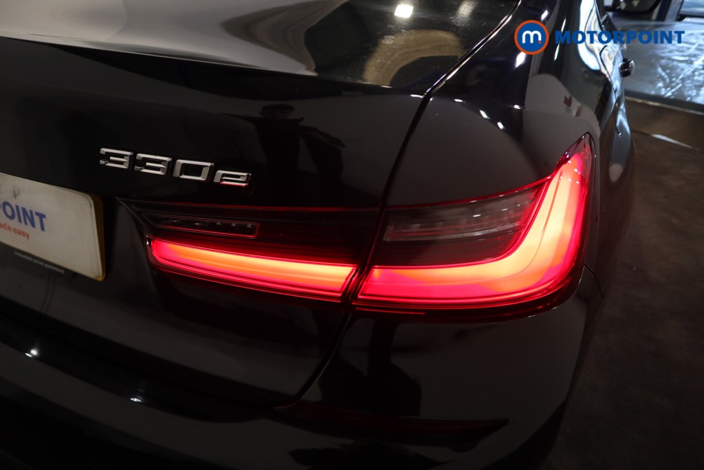 BMW 3 Series M Sport Automatic Petrol Plug-In Hybrid Saloon - Stock Number (1615396) - 32nd supplementary image