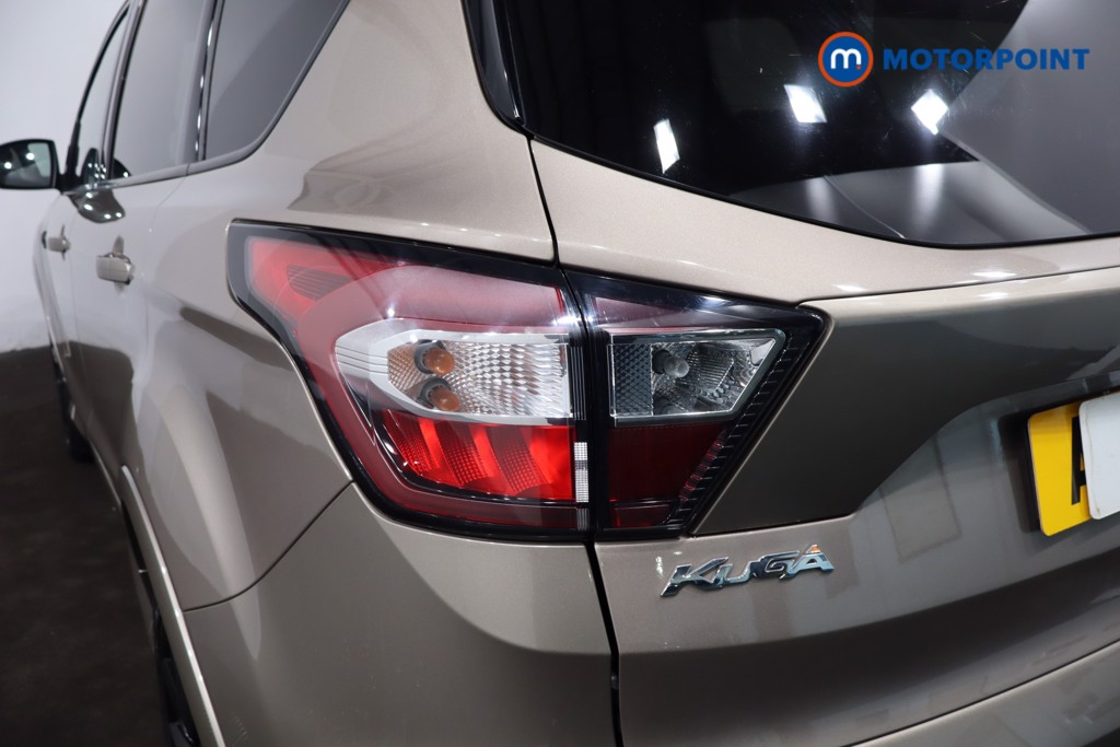 Ford Kuga St-Line Manual Petrol SUV - Stock Number (1615653) - 35th supplementary image