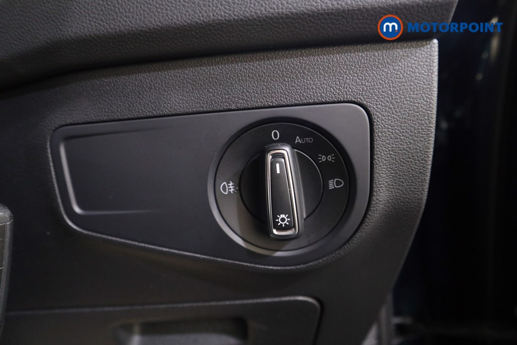 Volkswagen Tiguan Life Automatic Petrol SUV - Stock Number (1615677) - 11th supplementary image