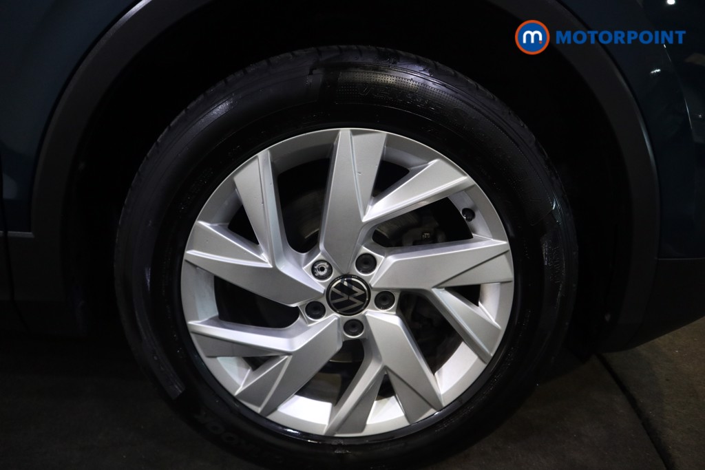 Volkswagen Tiguan Life Automatic Petrol SUV - Stock Number (1615677) - 22nd supplementary image