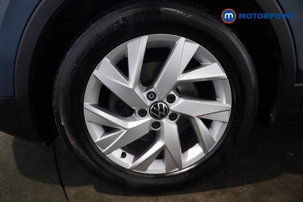 Volkswagen Tiguan Life Automatic Petrol SUV - Stock Number (1615677) - 23rd supplementary image