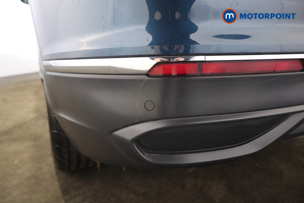 Volkswagen Tiguan Life Automatic Petrol SUV - Stock Number (1615677) - 25th supplementary image