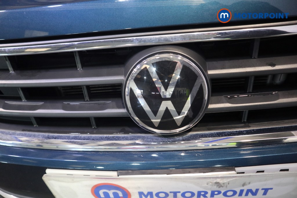 Volkswagen Tiguan Life Automatic Petrol SUV - Stock Number (1615677) - 34th supplementary image