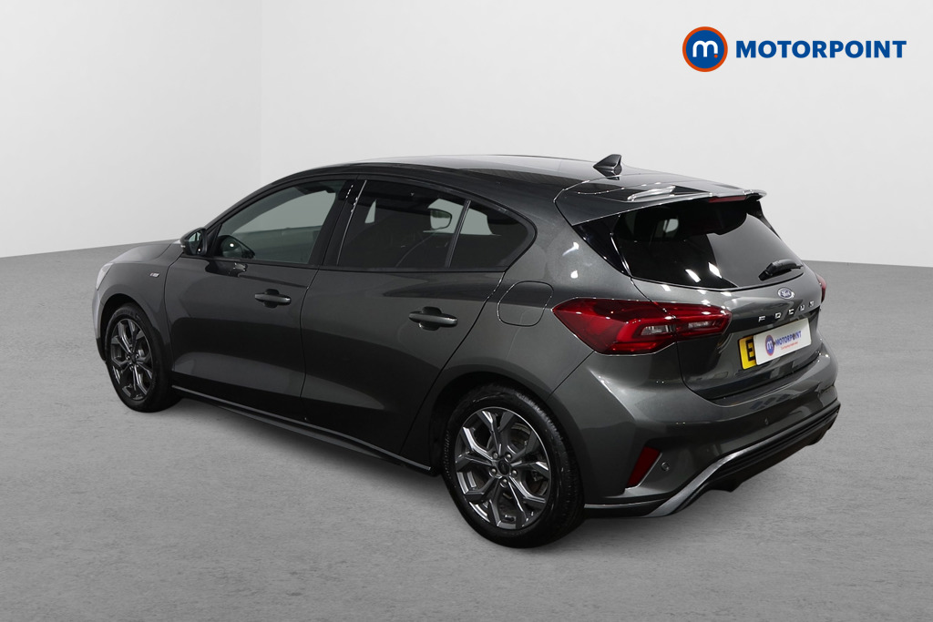 Ford Focus St-Line Edition Manual Petrol Hatchback - Stock Number (1615908) - Passenger side rear corner