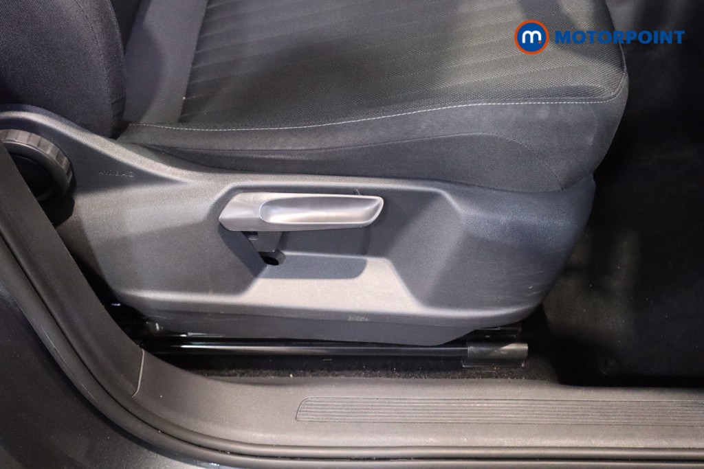 Volkswagen Tiguan Allspace Life Automatic Petrol SUV - Stock Number (1616065) - 16th supplementary image