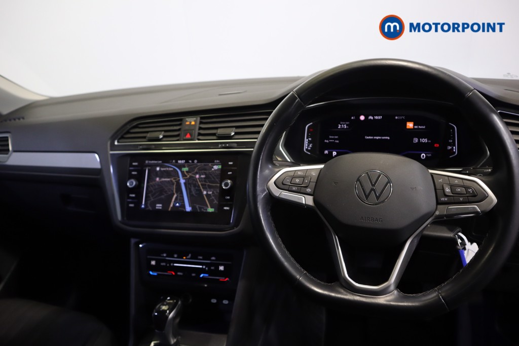 Volkswagen Tiguan Allspace Life Automatic Petrol SUV - Stock Number (1616065) - 1st supplementary image
