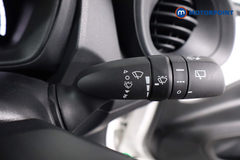 Toyota Aygo X Pure Automatic Petrol Hatchback - Stock Number (1616455) - 19th supplementary image