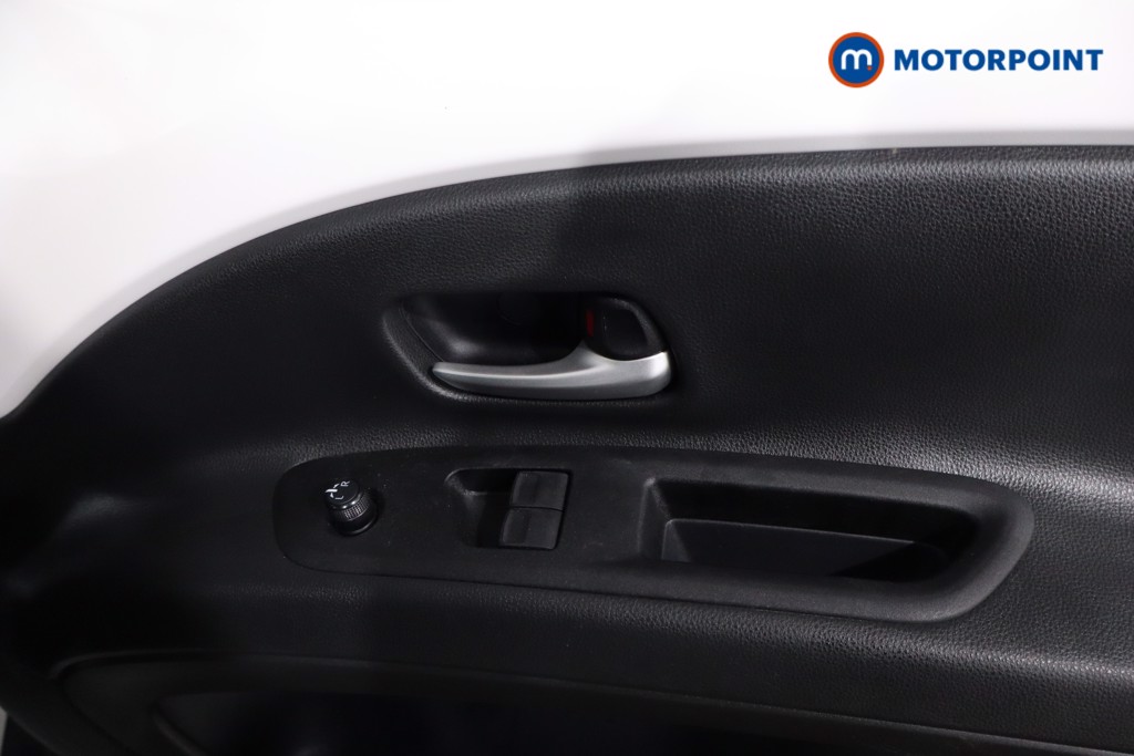 Toyota Aygo X Pure Automatic Petrol Hatchback - Stock Number (1616455) - 22nd supplementary image