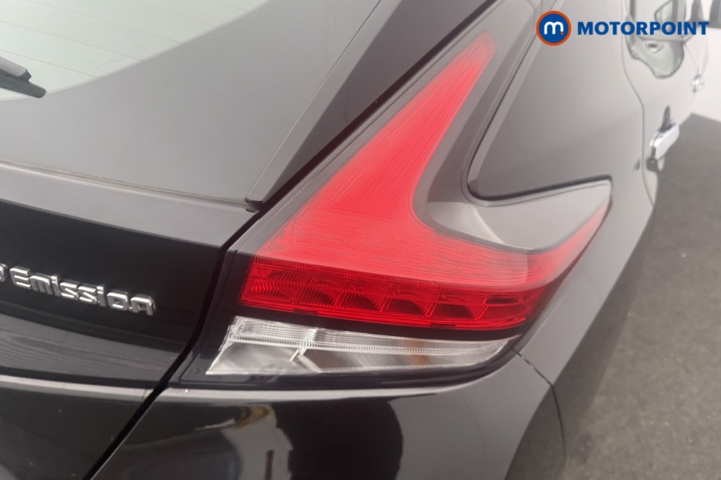 Nissan Leaf Acenta Automatic Electric Hatchback - Stock Number (1616480) - 4th supplementary image