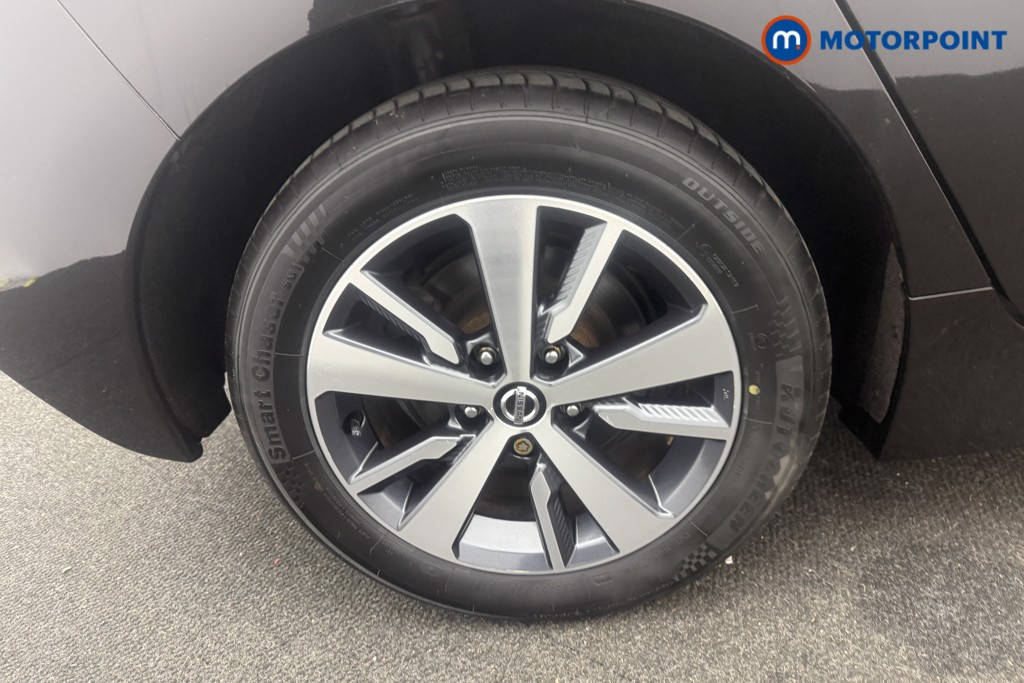 Nissan Leaf Acenta Automatic Electric Hatchback - Stock Number (1616480) - 6th supplementary image