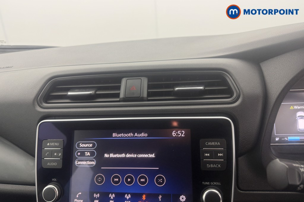 Nissan Leaf Acenta Automatic Electric Hatchback - Stock Number (1616480) - 16th supplementary image