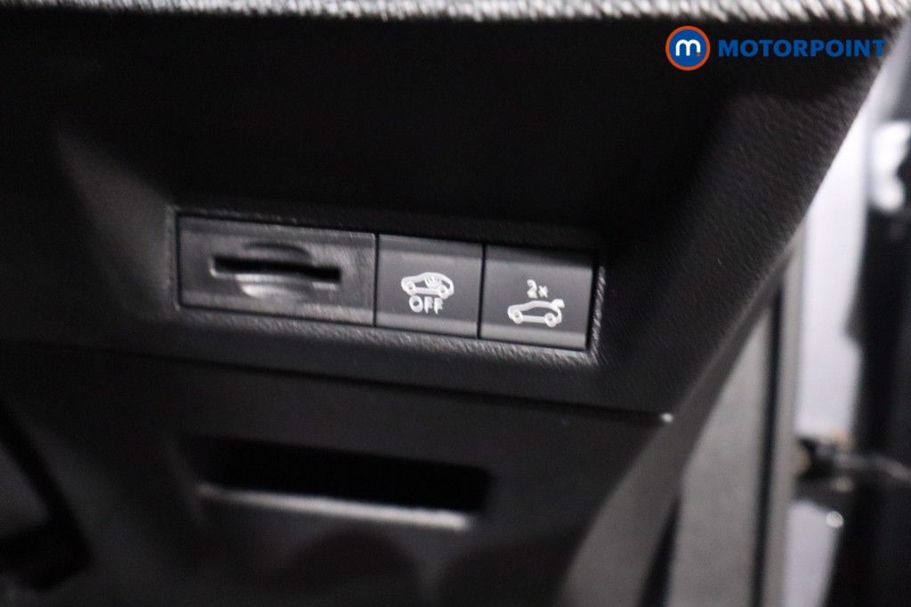 Peugeot 5008 GT Automatic Petrol SUV - Stock Number (1616951) - 21st supplementary image