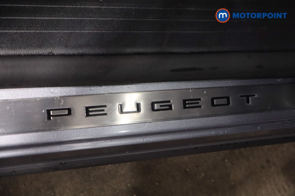Peugeot 5008 GT Automatic Petrol SUV - Stock Number (1616951) - 23rd supplementary image