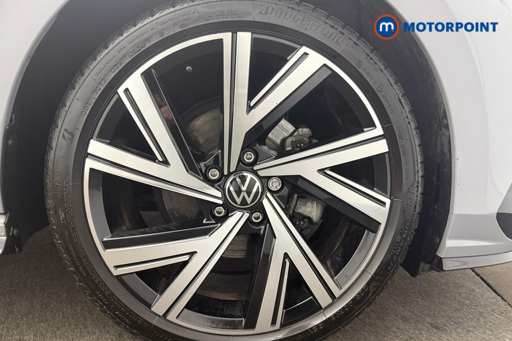 Volkswagen Golf R-Line Automatic Petrol Hatchback - Stock Number (1616972) - 11th supplementary image