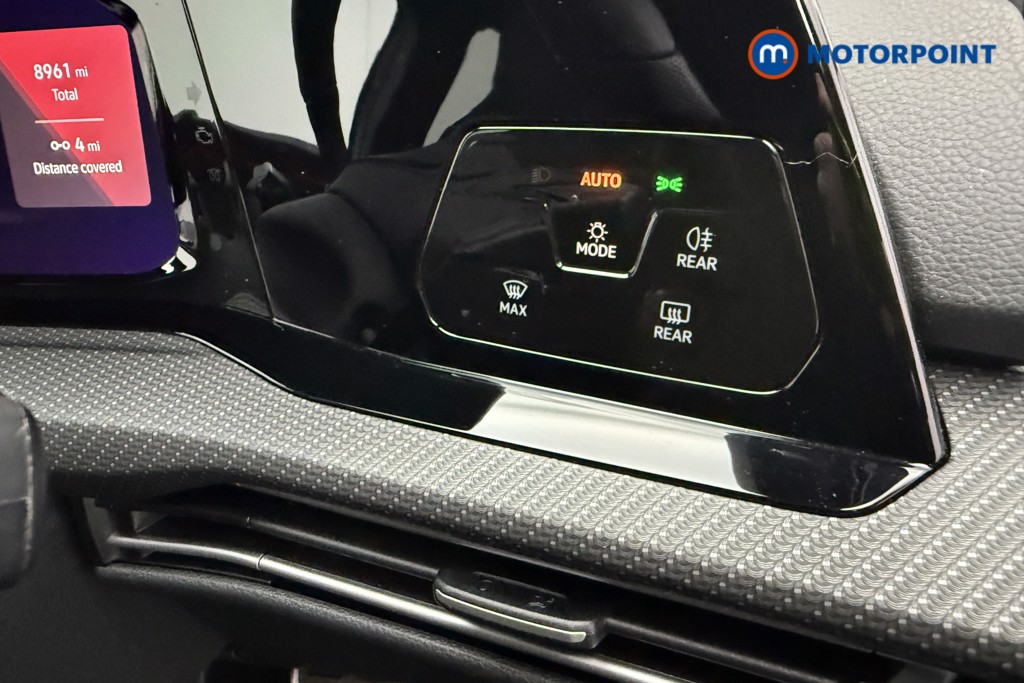 Volkswagen Golf R-Line Automatic Petrol Hatchback - Stock Number (1616972) - 17th supplementary image