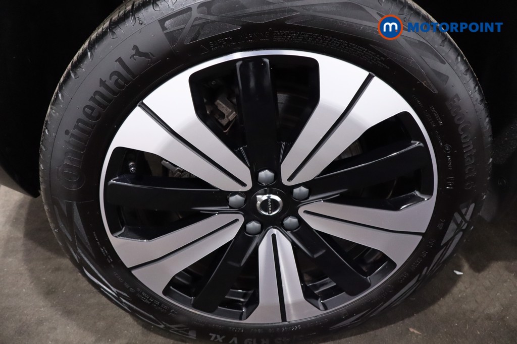 Volvo Xc40 Core Automatic Electric SUV - Stock Number (1617104) - 9th supplementary image