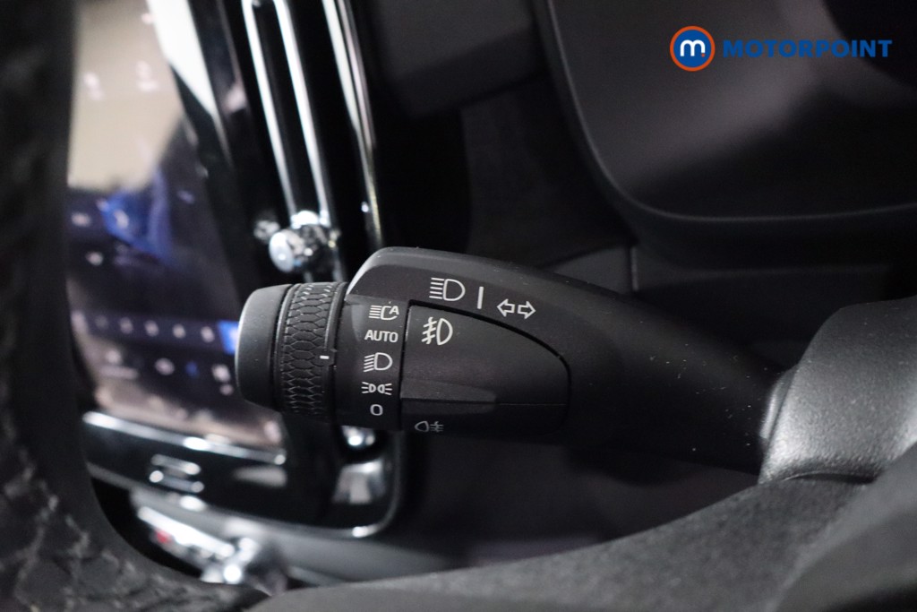 Volvo Xc40 Core Automatic Electric SUV - Stock Number (1617104) - 15th supplementary image