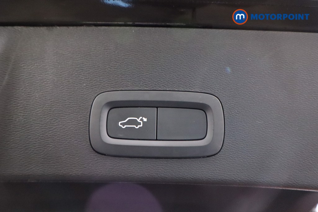 Volvo Xc40 Core Automatic Electric SUV - Stock Number (1617104) - 37th supplementary image