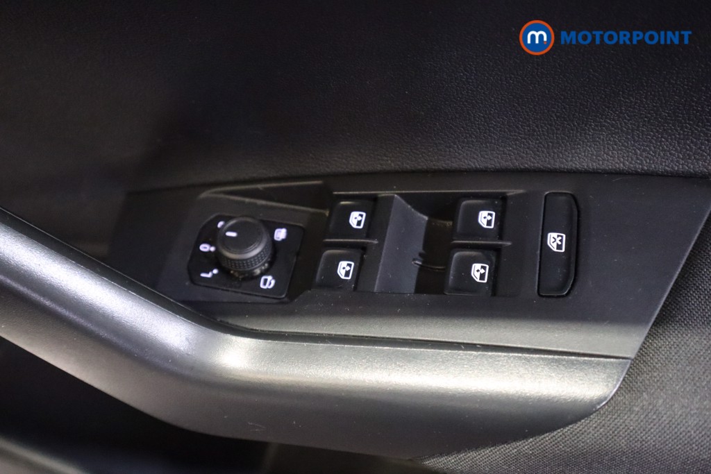 Volkswagen Taigo Life Manual Petrol SUV - Stock Number (1617188) - 11th supplementary image