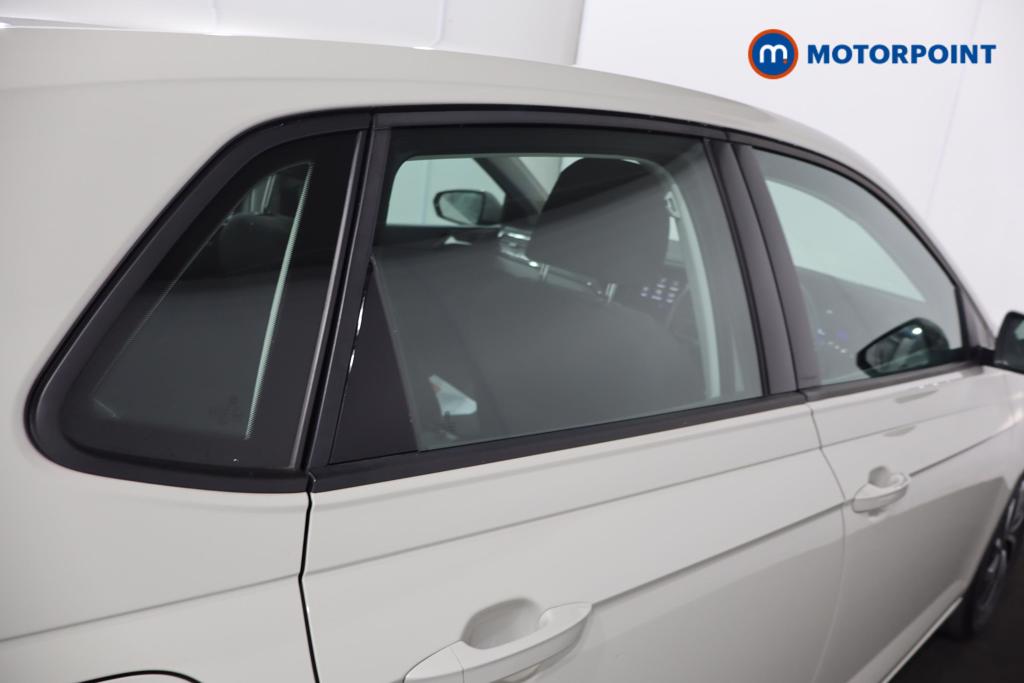 Volkswagen Polo Life Manual Petrol Hatchback - Stock Number (1617242) - 18th supplementary image