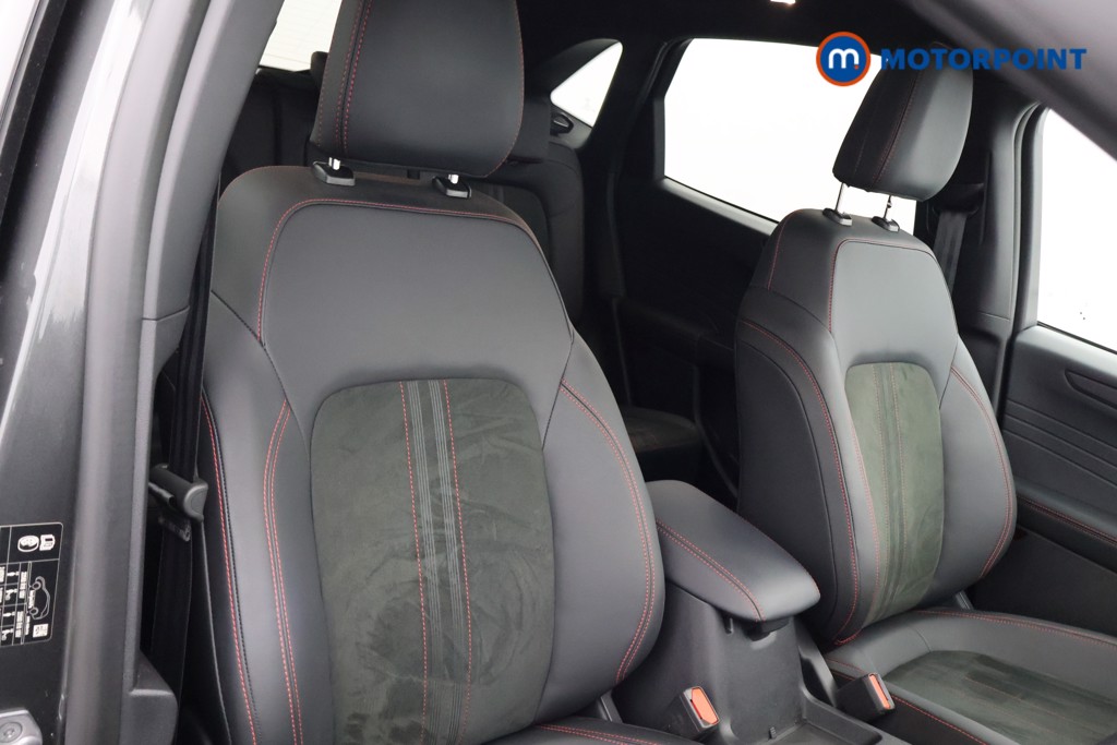 Ford Kuga St-Line Automatic Petrol-Electric Hybrid SUV - Stock Number (1617704) - 11th supplementary image