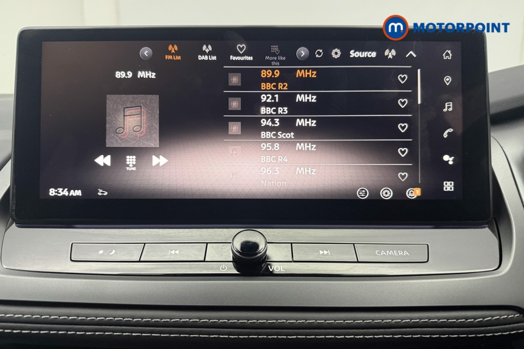 Nissan Qashqai N-Connecta Automatic Petrol SUV - Stock Number (1569901) - 4th supplementary image