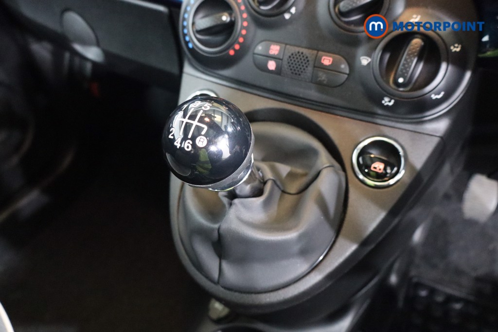 Fiat 500 Lounge Manual Petrol Hatchback - Stock Number (1580451) - 12th supplementary image