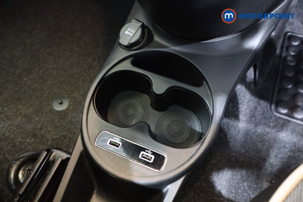 Fiat 500 Lounge Manual Petrol Hatchback - Stock Number (1580451) - 14th supplementary image