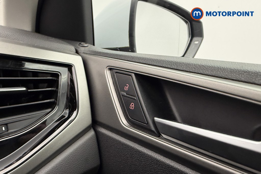 Volkswagen Polo SE Manual Petrol Hatchback - Stock Number (1586591) - 16th supplementary image