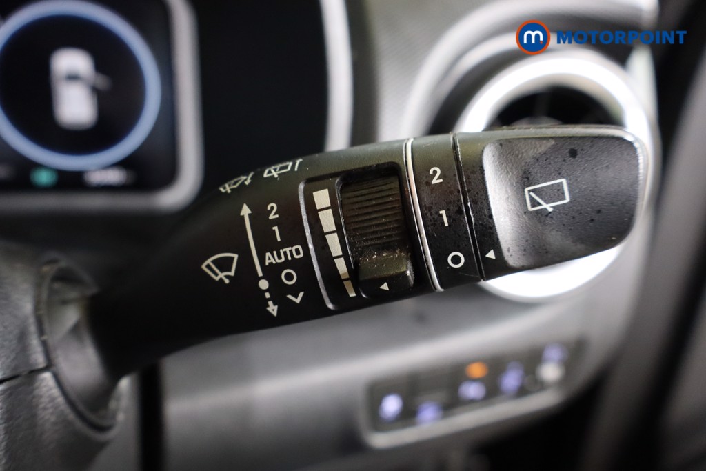 Hyundai Kona Premium Manual Petrol SUV - Stock Number (1593591) - 16th supplementary image