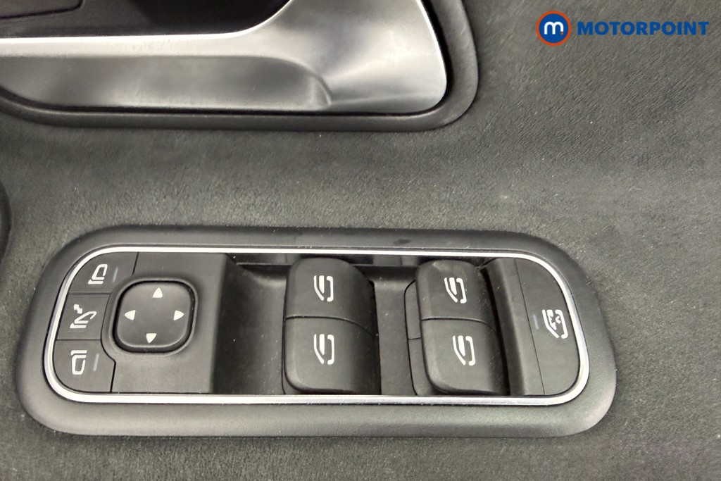 Mercedes-Benz A Class Amg Line Automatic Diesel Saloon - Stock Number (1593760) - 11th supplementary image