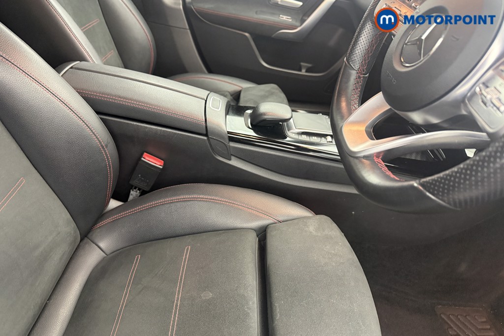 Mercedes-Benz A Class Amg Line Automatic Diesel Saloon - Stock Number (1593760) - 13th supplementary image