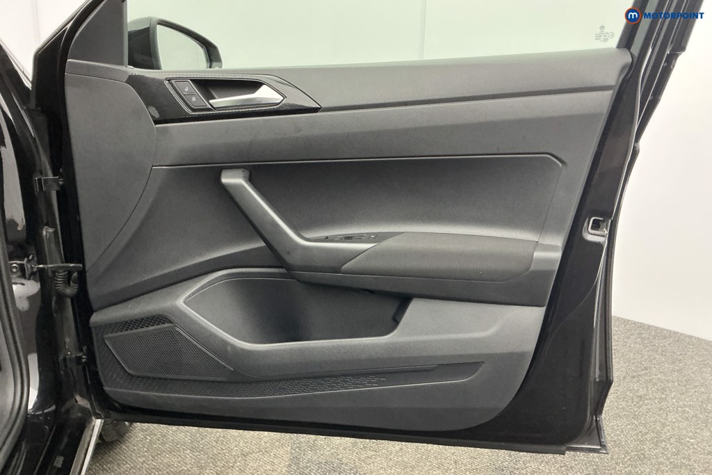 Volkswagen Polo Life Manual Petrol Hatchback - Stock Number (1597226) - 25th supplementary image