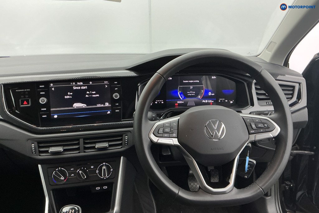 Volkswagen Polo Life Manual Petrol Hatchback - Stock Number (1597226) - 1st supplementary image