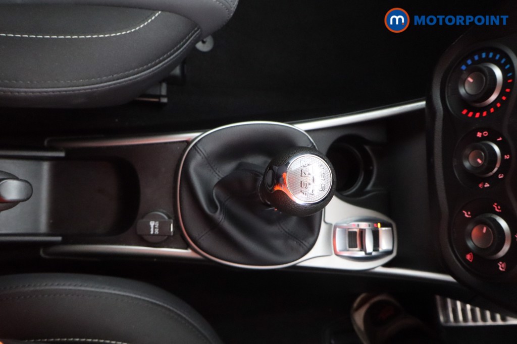 Alfa Romeo Mito Super Manual Petrol Hatchback - Stock Number (1601409) - 9th supplementary image